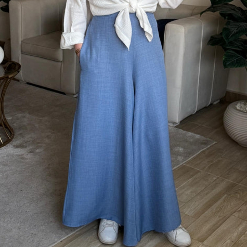 NWOT Elegant Blue Women's Skirt